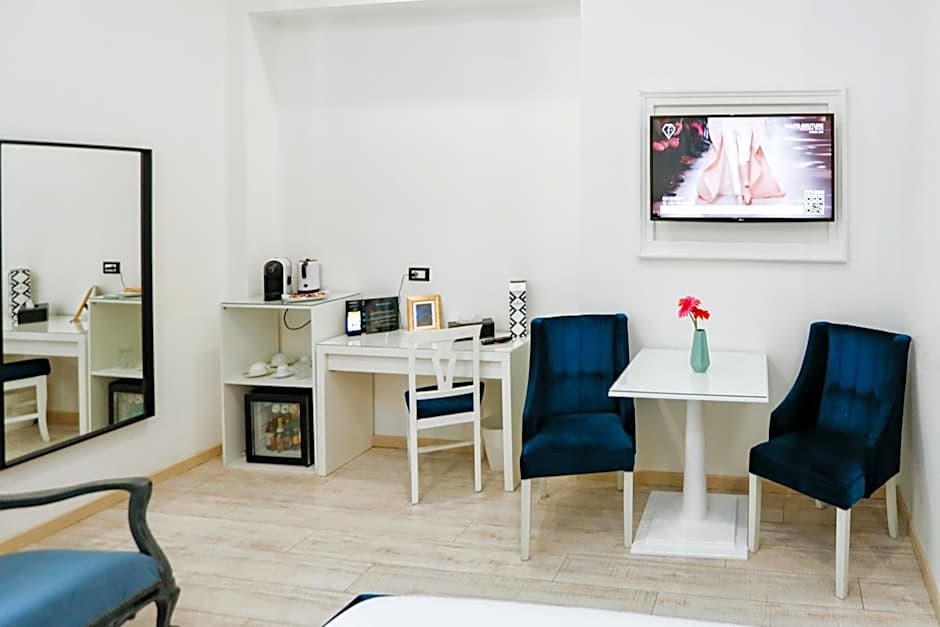 Escape Luxury Suite - CA Domus Collection