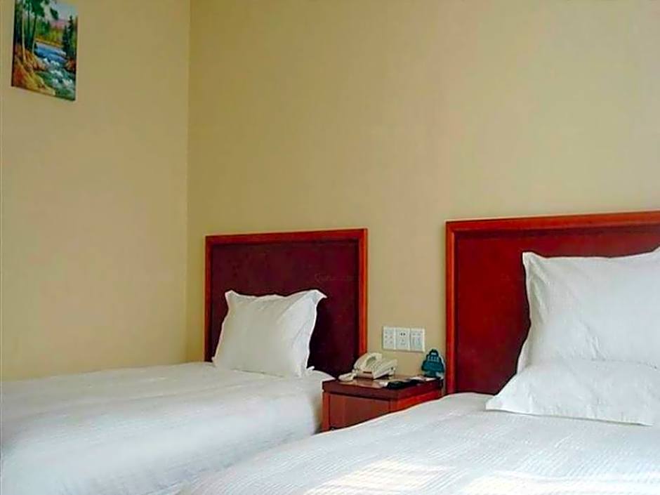 GreenTree Inn Nanjing ZhonGYAnGMEn Railway Station Express Hotel