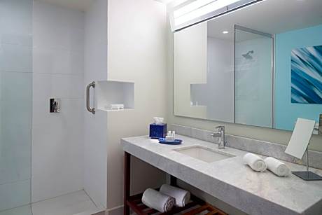 Standard Room, 2 Queen Beds