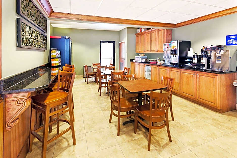 Microtel Inn & Suites By Wyndham Woodstock/Atlanta North