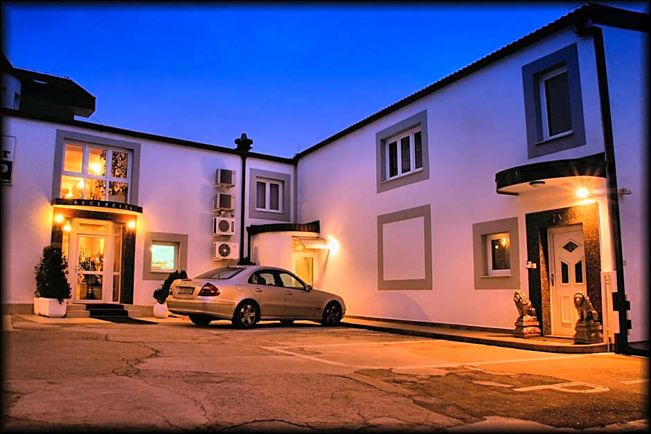 Hotel Vila Tina