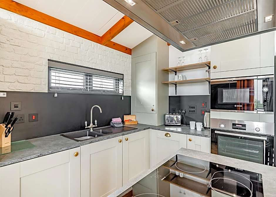 Rivendale Lodge Retreat