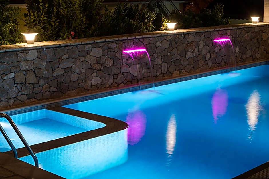 Hotel Nostos