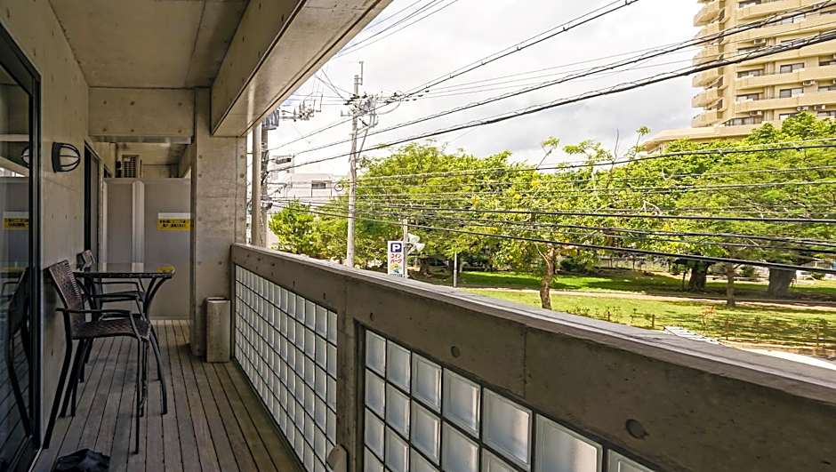 Secret House MAKISHI
