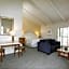 Lobos Lodge