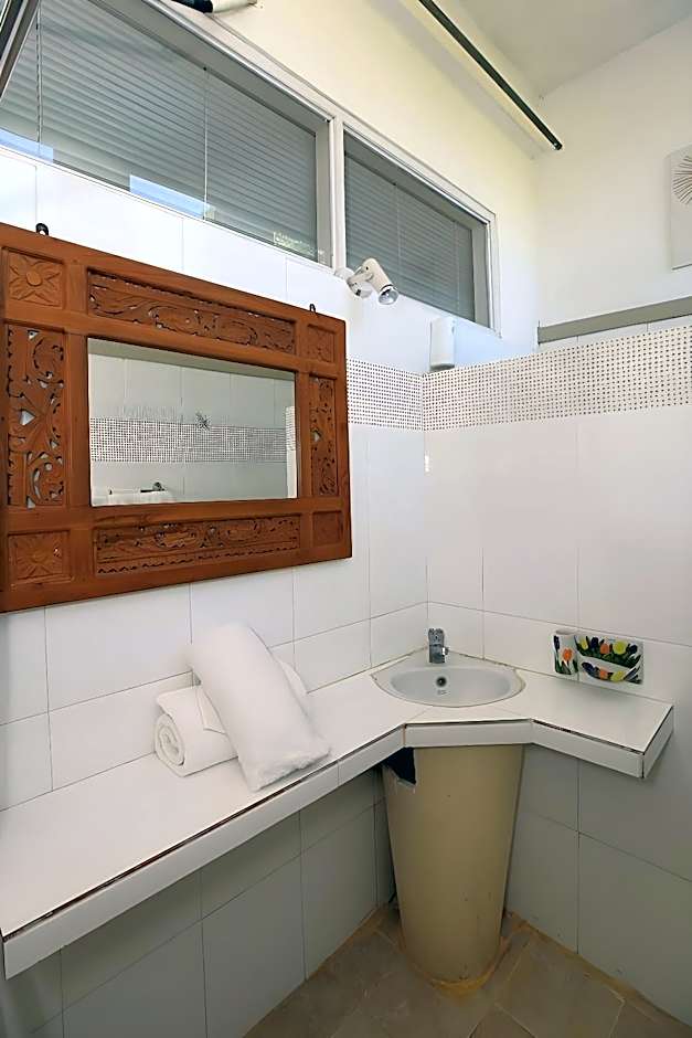 Villa Agung Beach Inn