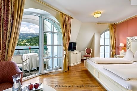 Executive Double Room with Lake View