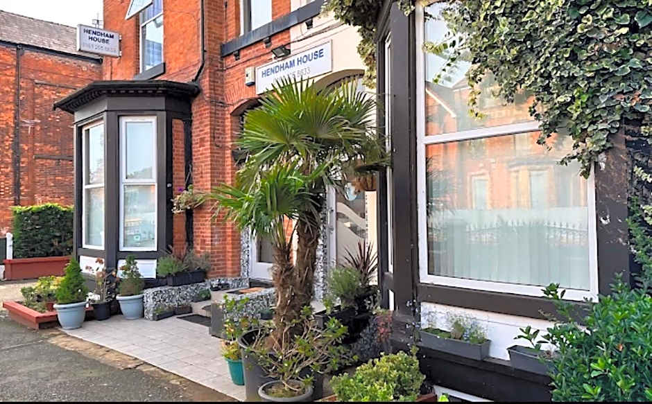 Hendham House - Near Etihad Stadium, CoOp Live Arena, AO Arena, Piccadilly Train Station & Manchester City Centre