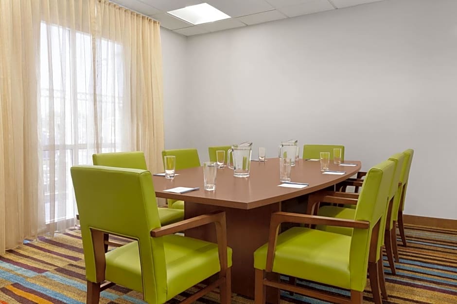 Fairfield Inn & Suites Las Vegas South
