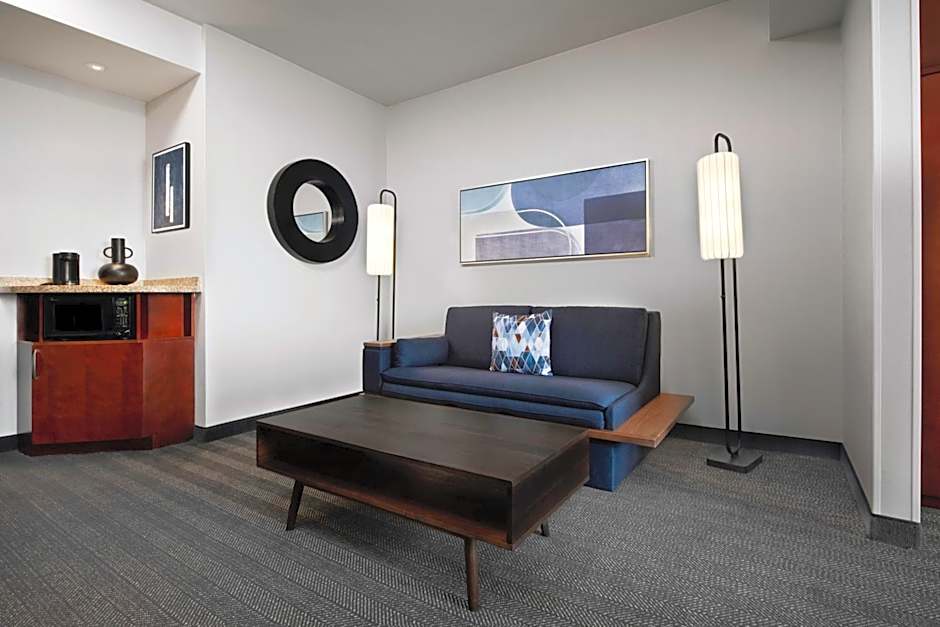 Courtyard by Marriott Kansas City At Briarcliff