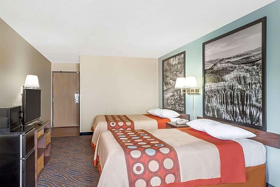 Super 8 by Wyndham Cedar City
