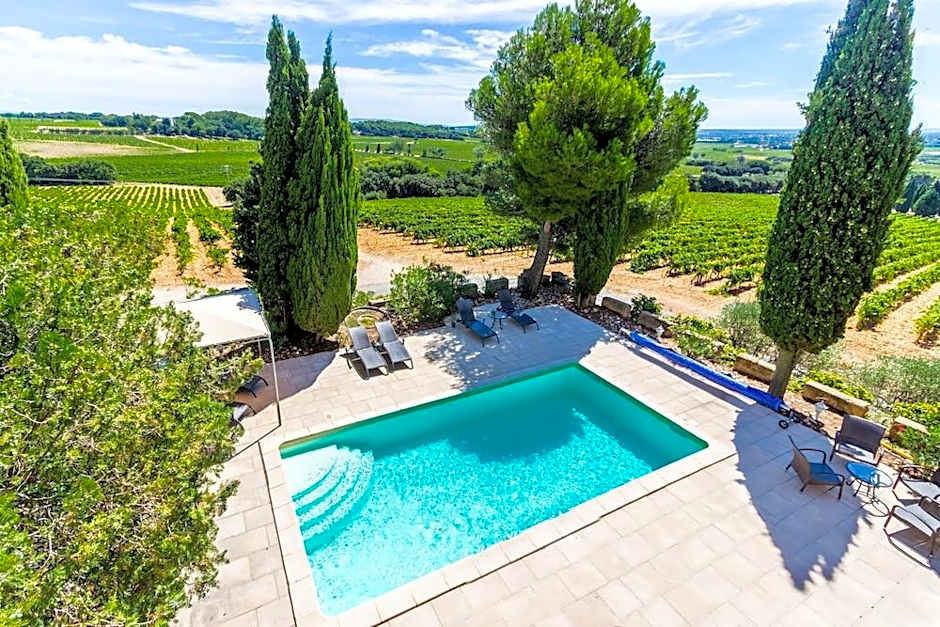 Hostellerie du Chateau des Fines Roches