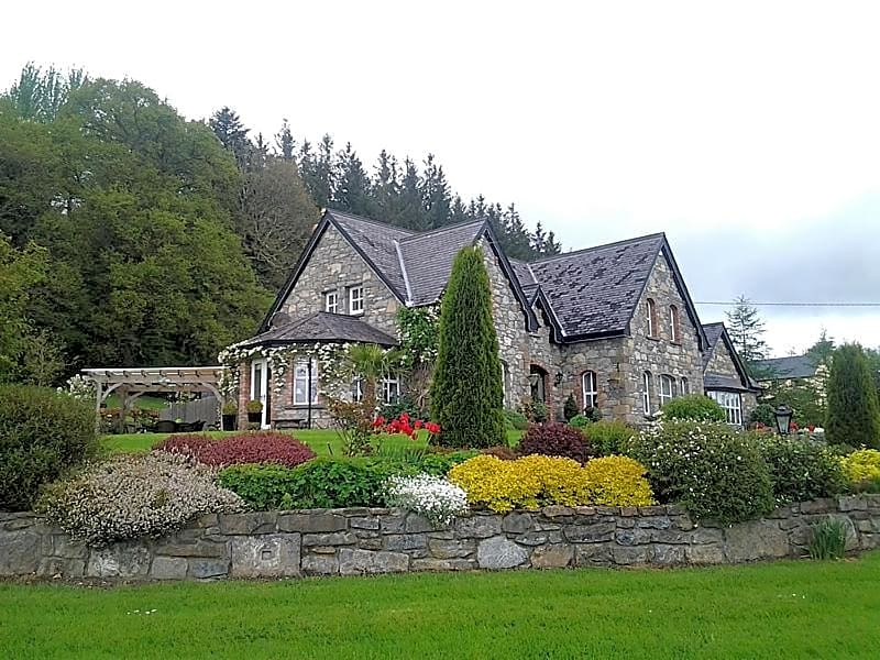 Drumhierney Lodge