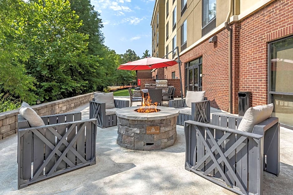 Comfort Suites Manchester near Arnold AFB