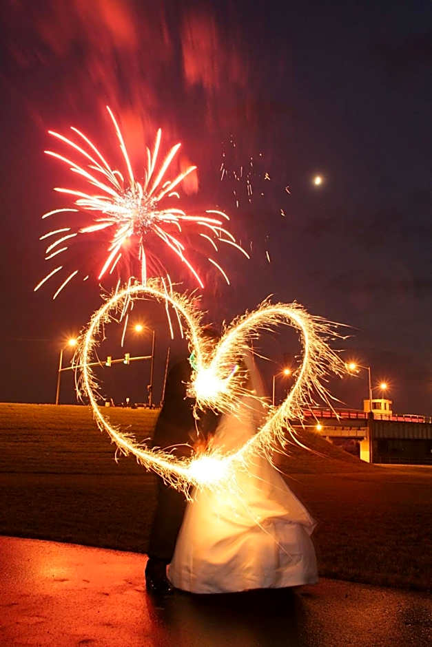 DoubleTree By Hilton Bay City Riverfront