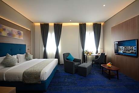 Lotus Suite