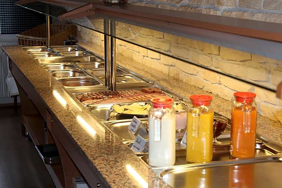 Landgasthof-Bikerhotel Arnold