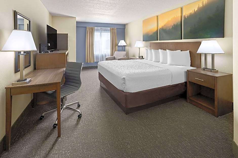 Days Inn by Wyndham Penn State