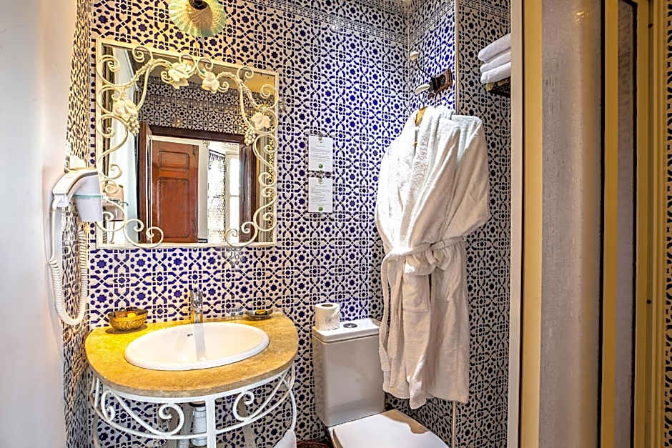 Dar Kika Salam By DKS