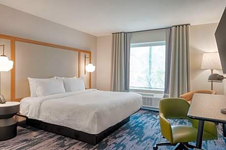 Standard King Room