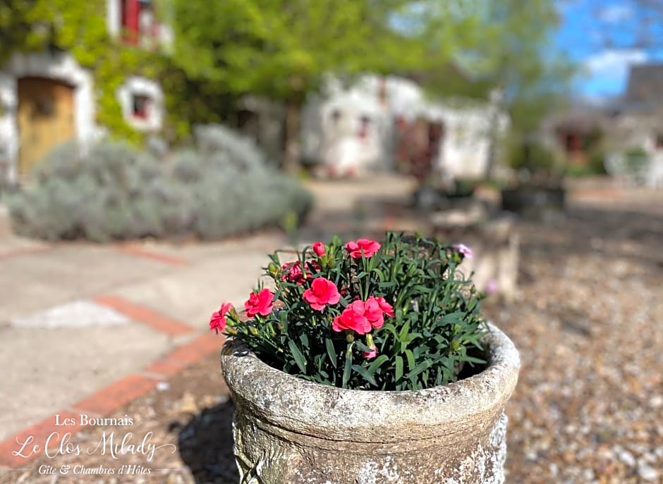 Chambres d'Hôtes Les Bournais - Le Clos Milady