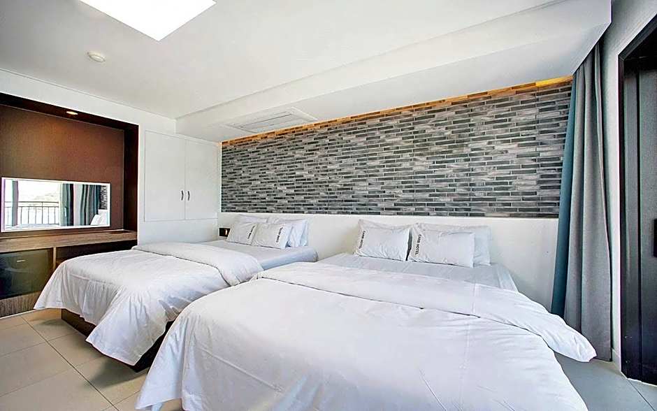 Tongyeong Bay Condo Hotel