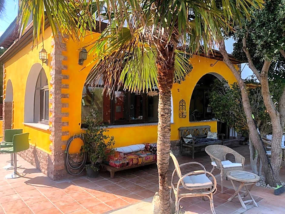 HIGOS CHUMBOS, CASA RURAL COMPARTIDO