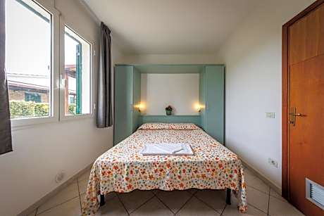 One-Bedroom Deluxe Apartment