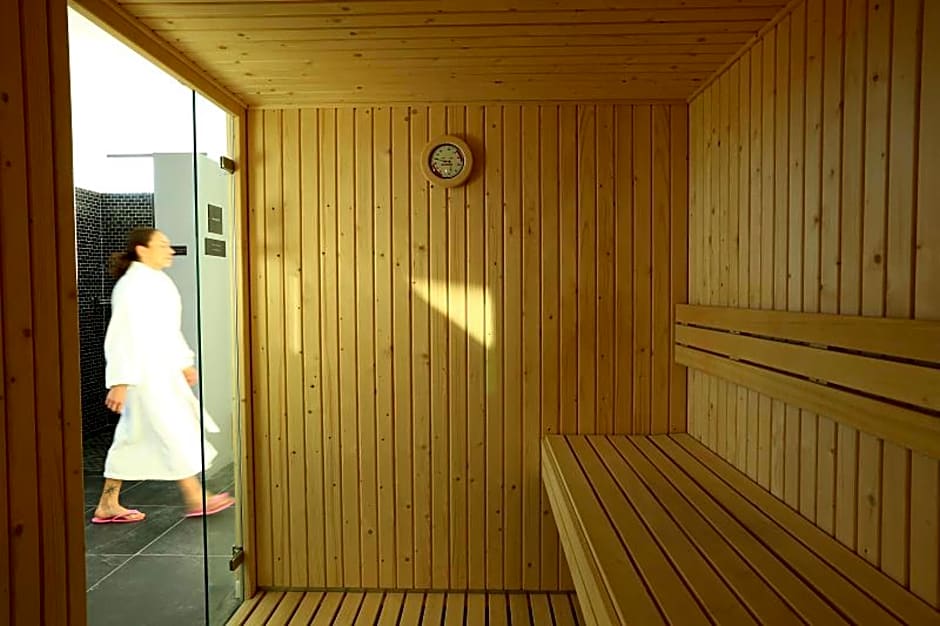 SOWELL COLLECTION Marmotel