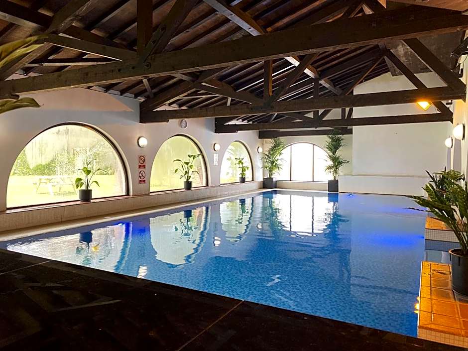 Europa Gatwick Hotel & Spa