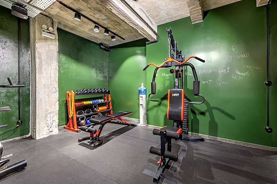 DAVE Red Athens - Son of a Brown