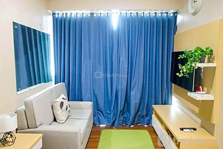 Cozy 1BR Apartment Grand Kamala Lagoon By Travelio