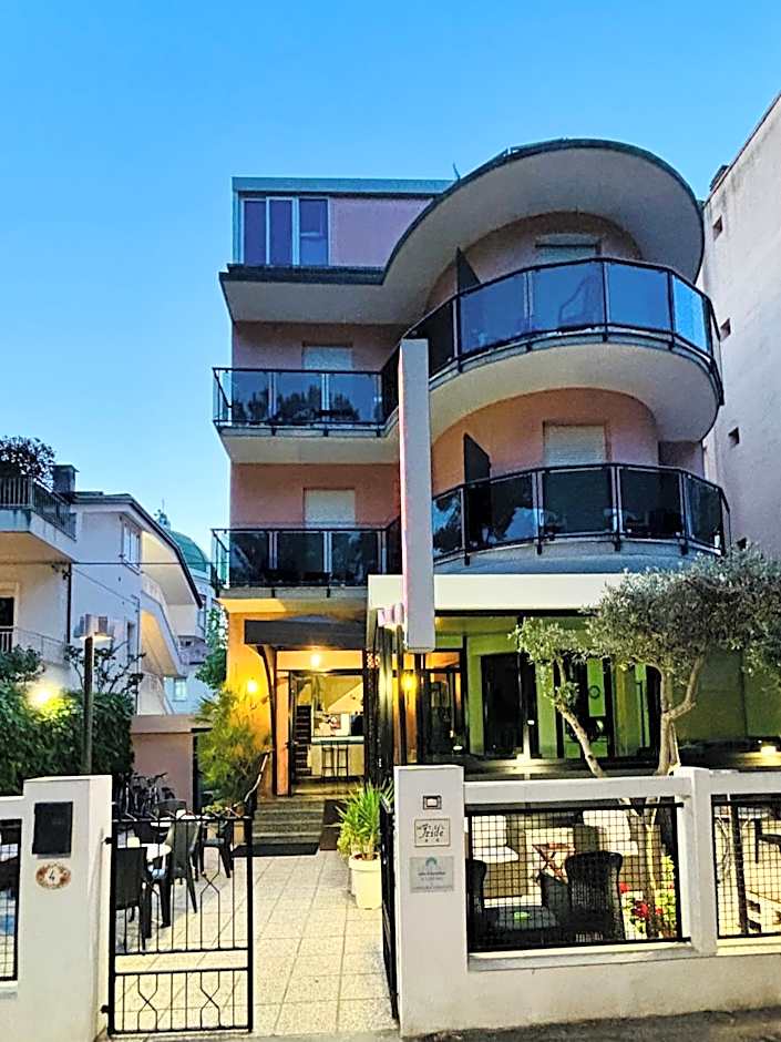 Hotel Iride Apartments & Rooms- ideale per famiglie e coppie