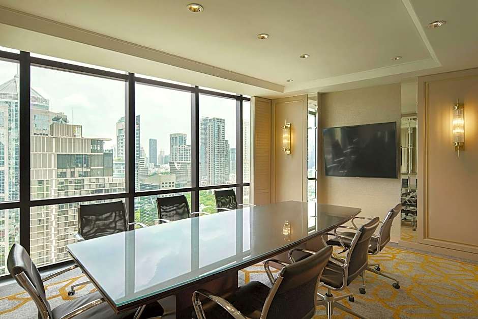 The Athenee Hotel, a Luxury Collection Hotel, Bangkok