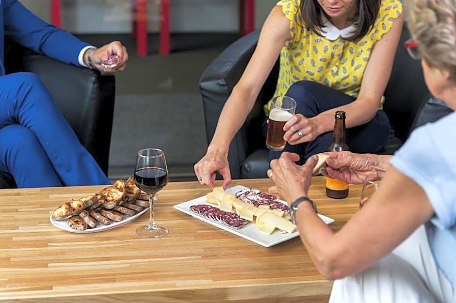 Brit Hotel Toulouse Colomiers  LEsplanade