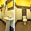 Hotel O Awan Biru Motel