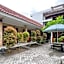 Mahendra Beach Inn