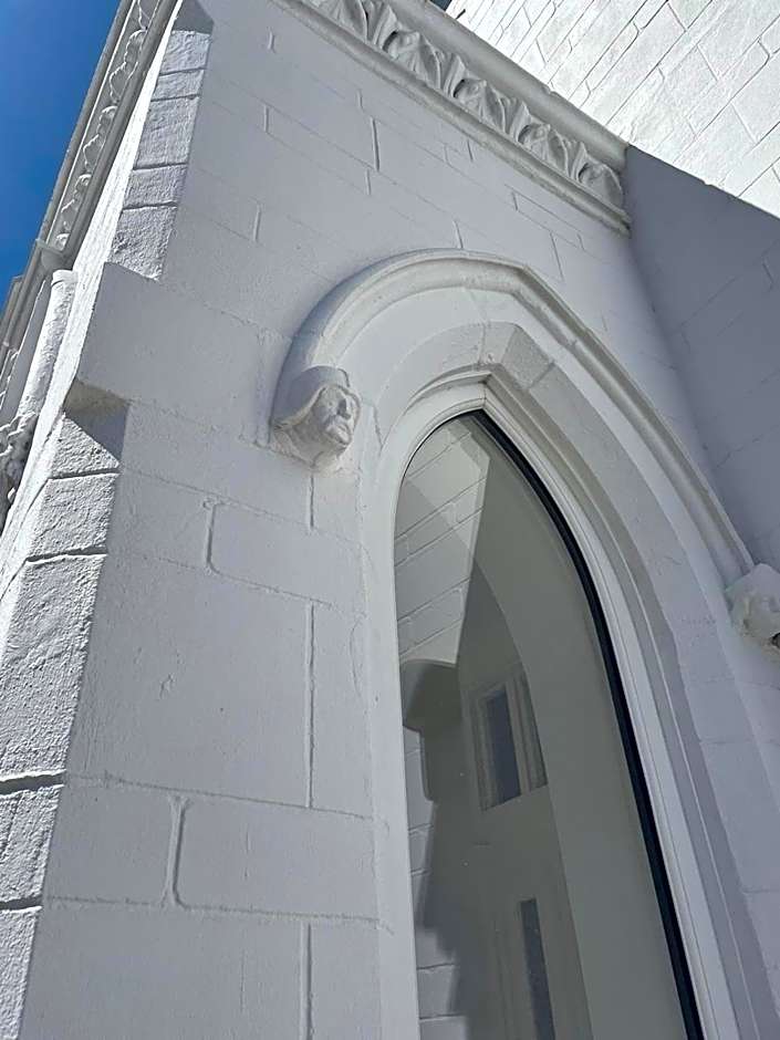 1820 Boutique Rooms & Suites