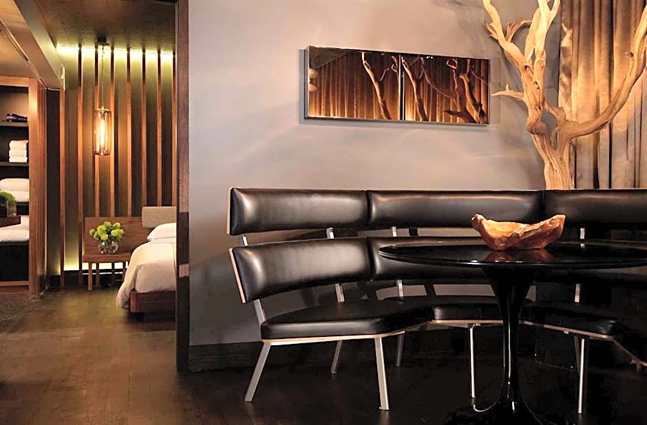 The Hollywood Roosevelt