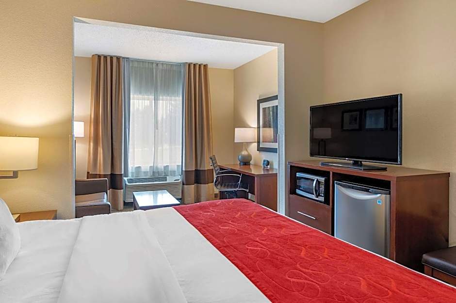 Comfort Suites Columbus West - Hilliard
