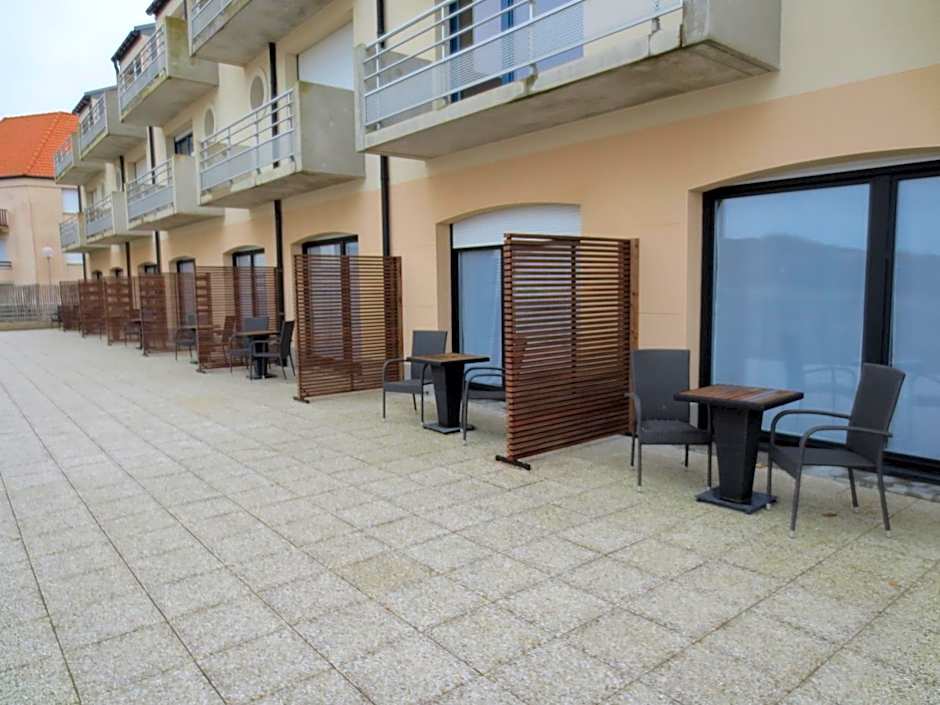 Logis- Hotel de la Baie de Wissant & Appartements