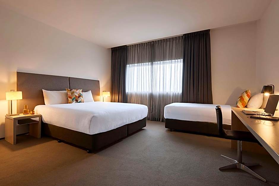 Atura Dandenong