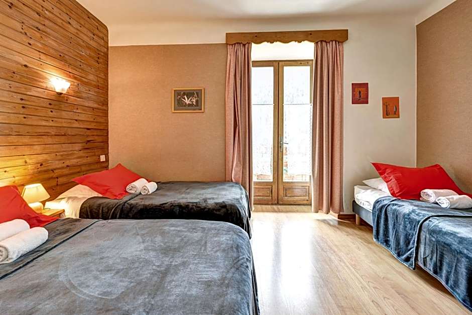 Hôtel Restaurant Gîtes Les 5 Saisons