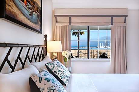 Quadruple Room with Sea View
