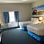 Days Inn & Suites by Wyndham Columbus NE