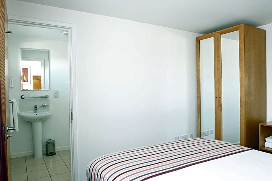 PREMIER SUITES Newcastle