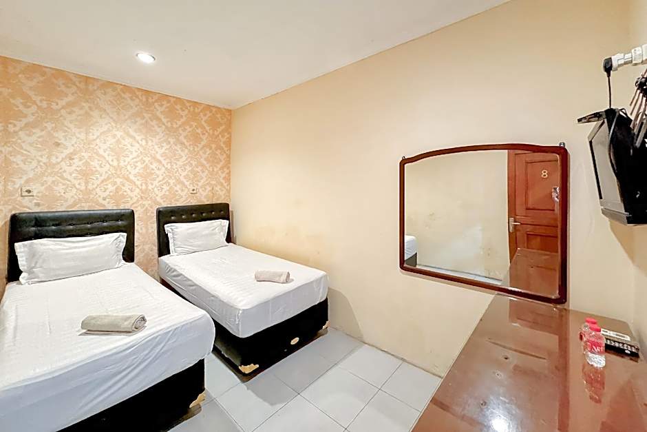 Perdana Kasih Hotel Pemuda Klaten Mitra RedDoorz