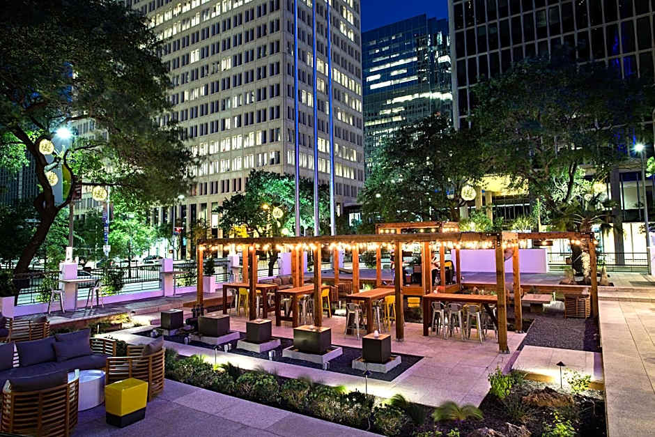 The Whitehall Downtown Houston