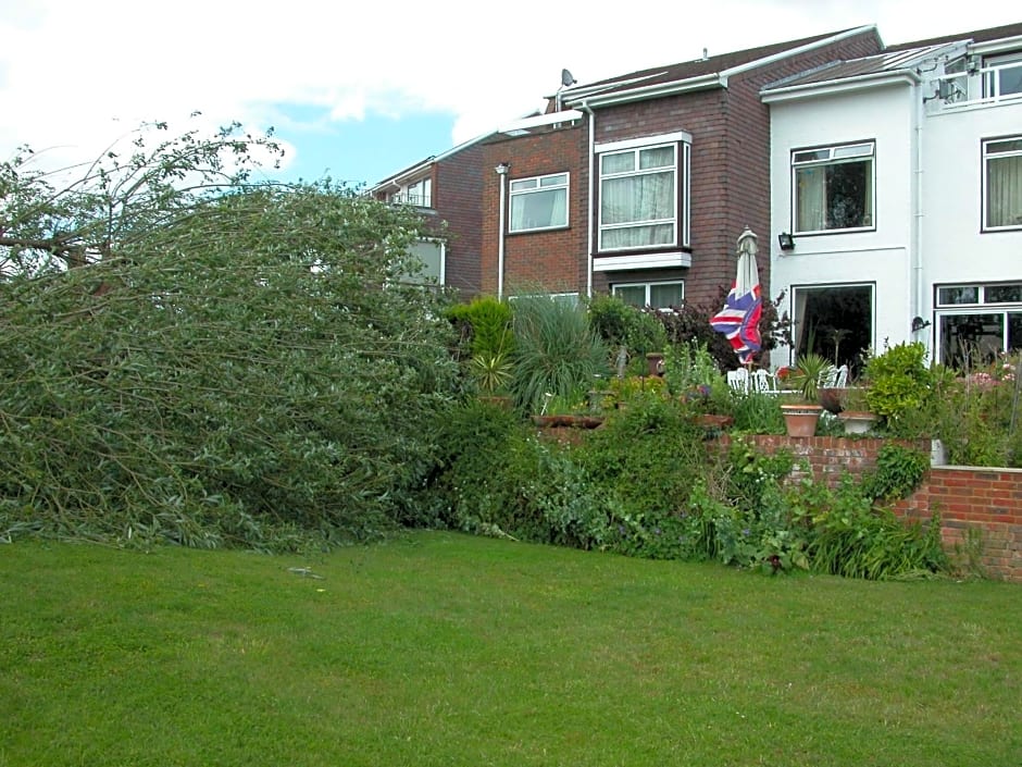 Chiswick Riviera with free parking