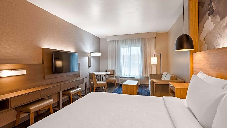 Best Western Plus Settlers Point